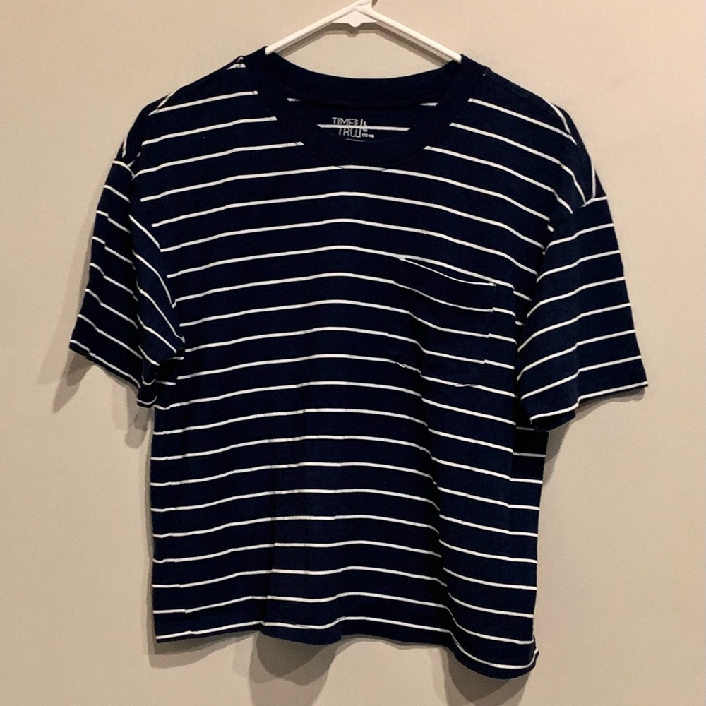 Navy and white cropped tee
